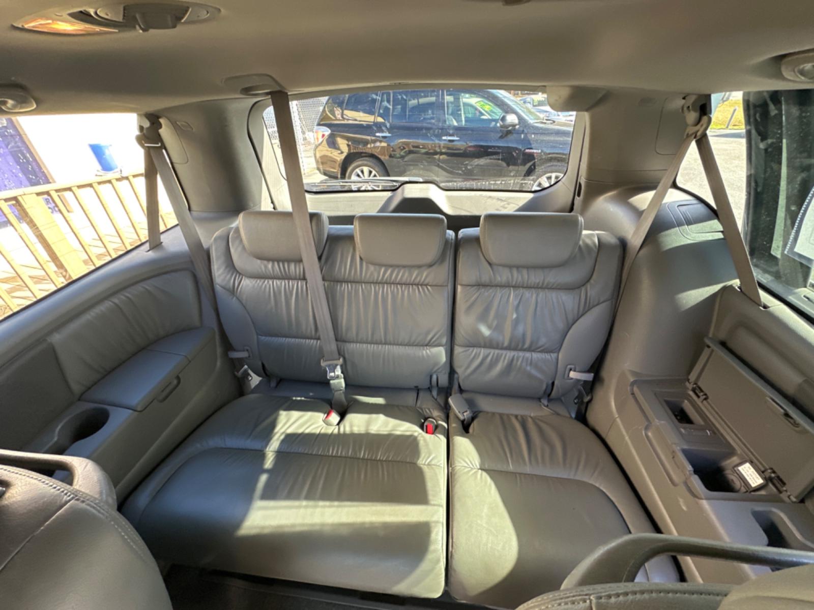 2009 Blue Honda Odyssey (5FNRL38799B) , Automatic transmission, located at 5700 Curlew Drive, Norfolk, VA, 23502, (757) 455-6330, 36.841885, -76.209412 - Photo #13
